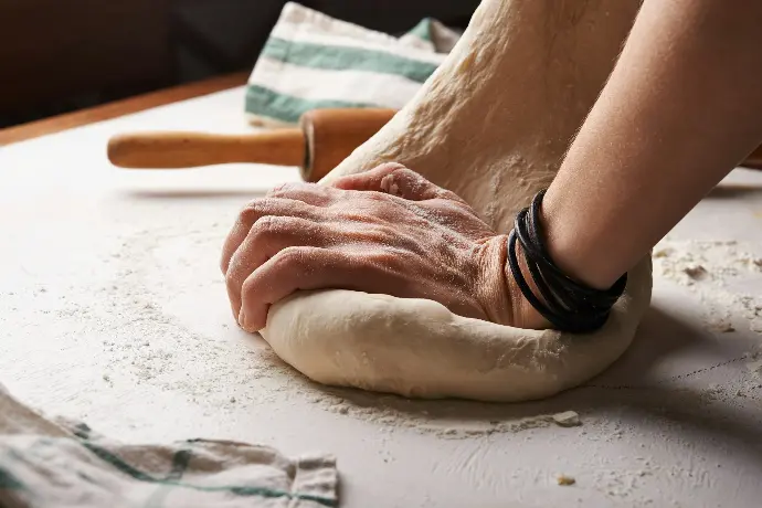 unsplash tOYiQxF9 Ys pizza